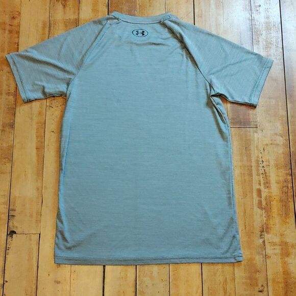 Under Armour Shirt XL Youth Gray Dri Fit Loose UM YXL Activewear Soccer Sports - Picture 4 of 5